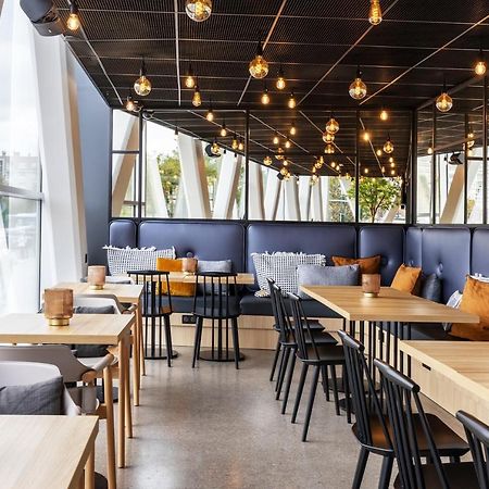 Best Western M-Treize Paris Asnieres Buitenkant foto